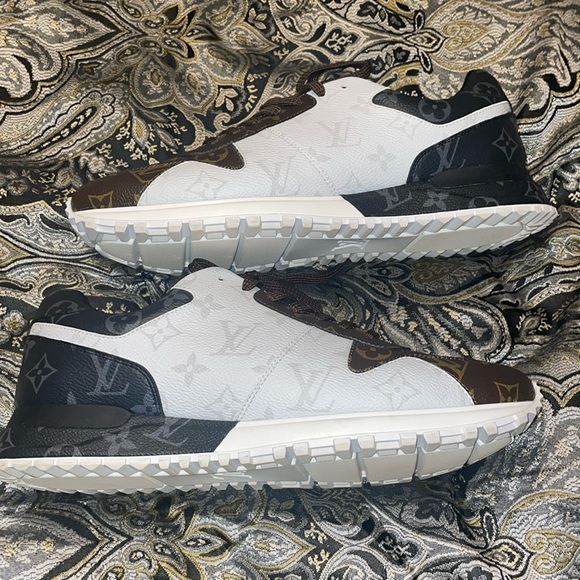 Louis Vuitton Run Away Sneakers(Authentic) - Picture 1 of 7